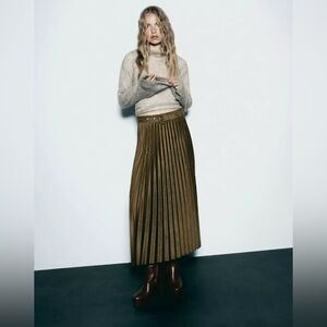 Zara Faux Suede Pleated Midi Skirt, Small, EUC